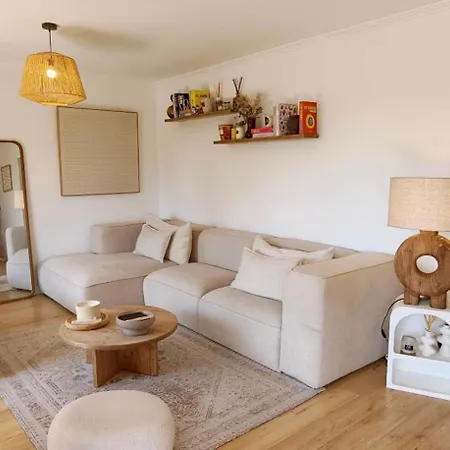 아파트 Bright With A View In Saint-raphael *