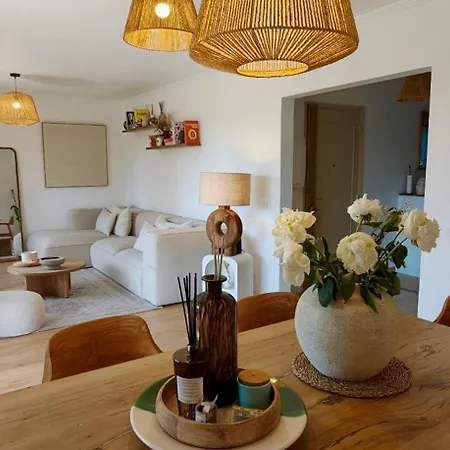 Bright With A View In Saint-raphael 아파트 *